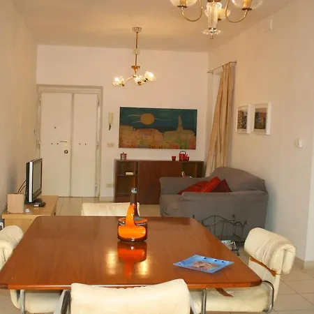 Clementina Apartment